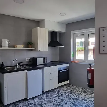 Casa Da Praca 2 Сан-Жуан-да-Мадейра